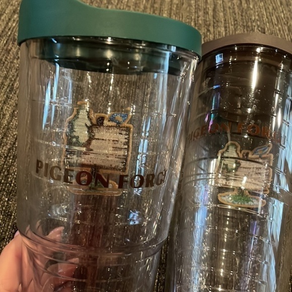 Tervis Tumbler - Picture 3 of 4